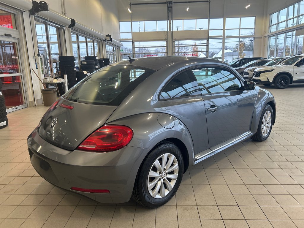 Volkswagen Beetle Coupe TDI 2013-6