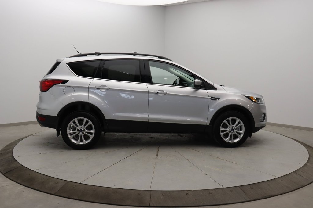 2019 Ford Escape in Sept-Îles, Quebec - 3 - w1024h768px