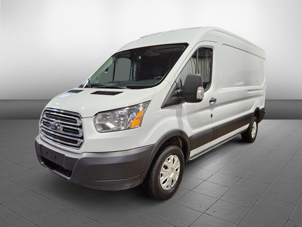 2019 Ford TRANSIT-250 in Sept-Îles, Quebec - 1 - w1024h768px