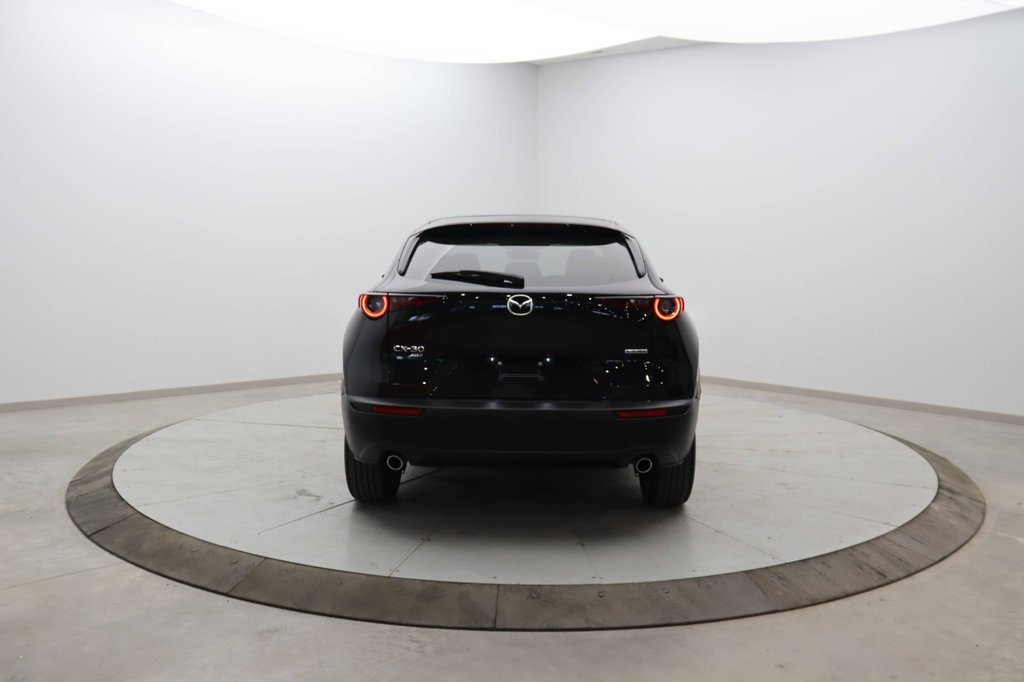 2022 Mazda CX-30 in Sept-Îles, Quebec - 5 - w1024h768px