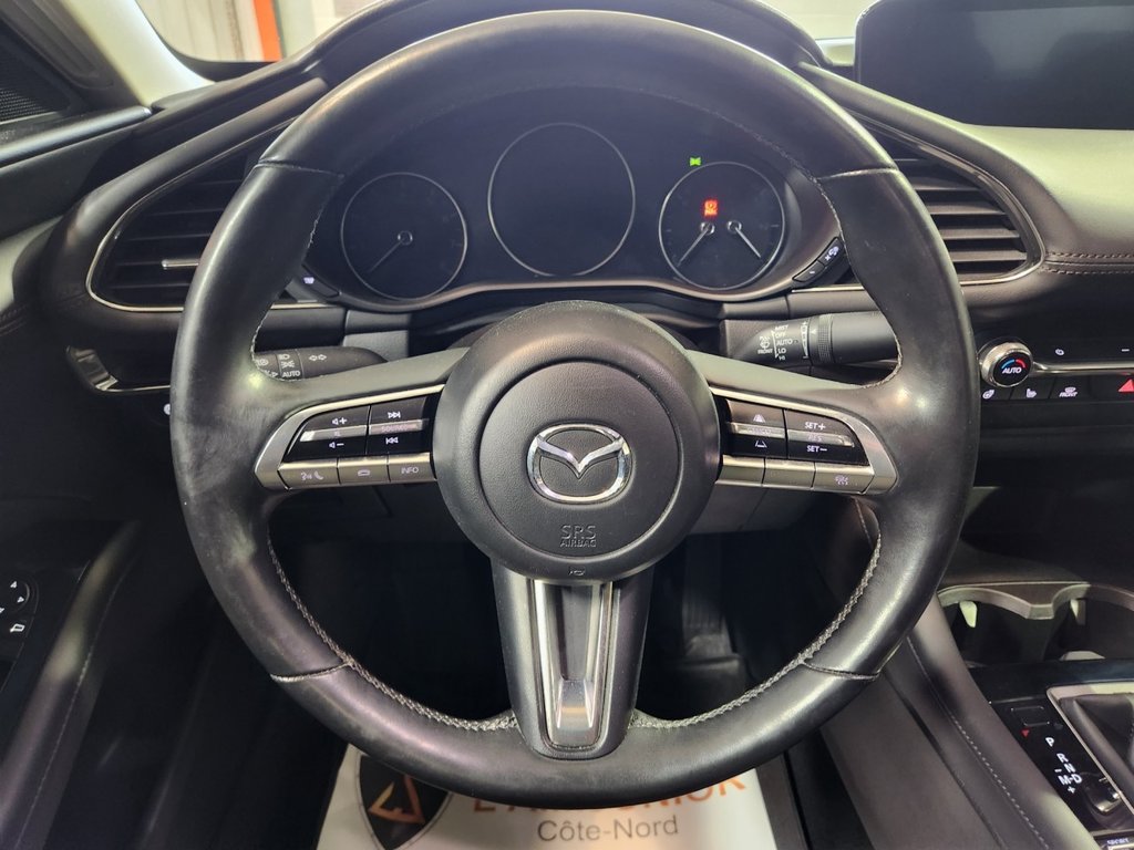 2019 Mazda 3 GS in Chicoutimi, Quebec - 14 - w1024h768px