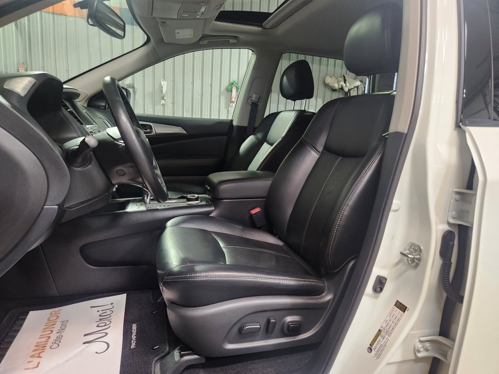 2019 Nissan Pathfinder in Sept-Îles, Quebec - 16 - w1024h768px