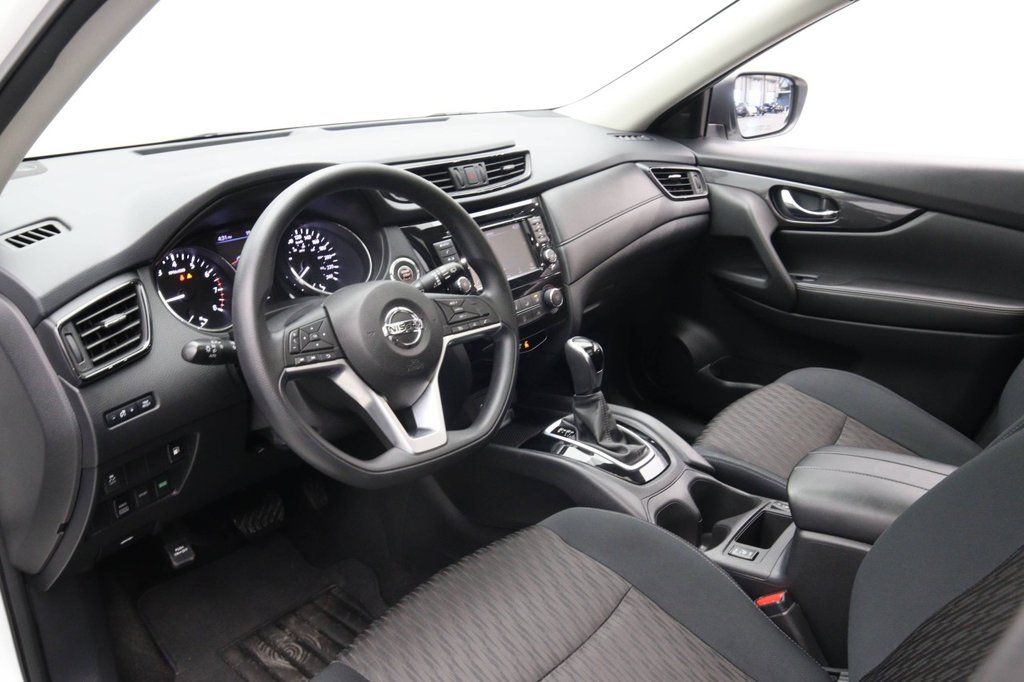 2018 Nissan Rogue in Baie-Comeau, Quebec - 11 - w1024h768px