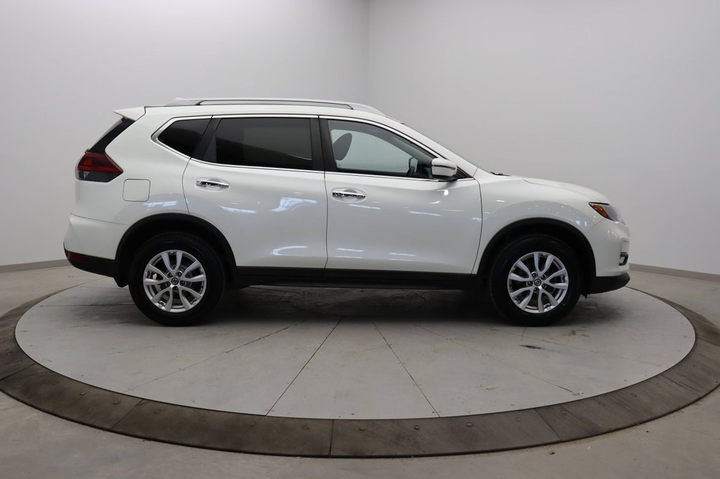 2018 Nissan Rogue in Baie-Comeau, Quebec - 3 - w1024h768px