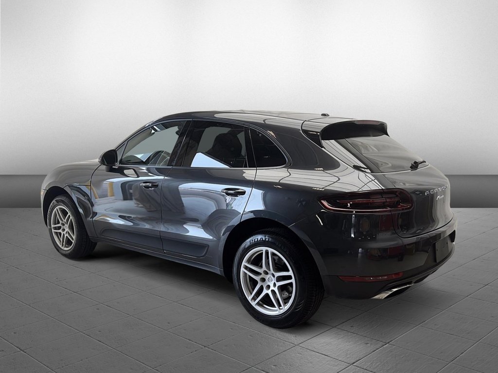 2018  Macan AWD in Chicoutimi, Quebec - 4 - w1024h768px
