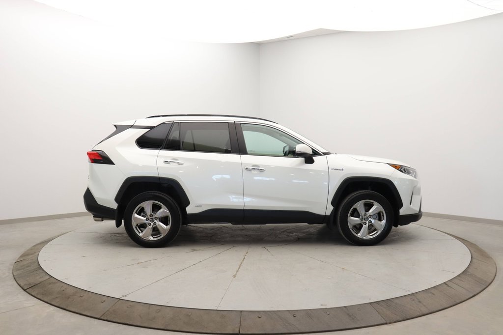 2019  RAV4 Hybrid Limited in Chicoutimi, Quebec - 3 - w1024h768px