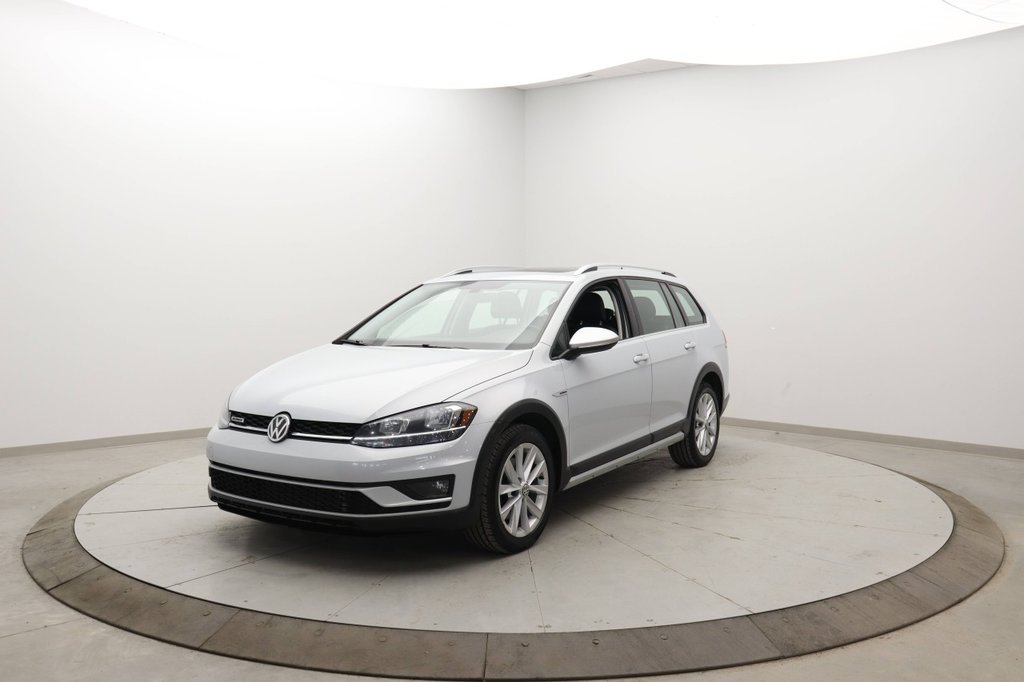 2019 Volkswagen GOLF ALLTRACK in Sept-Îles, Quebec - 1 - w1024h768px