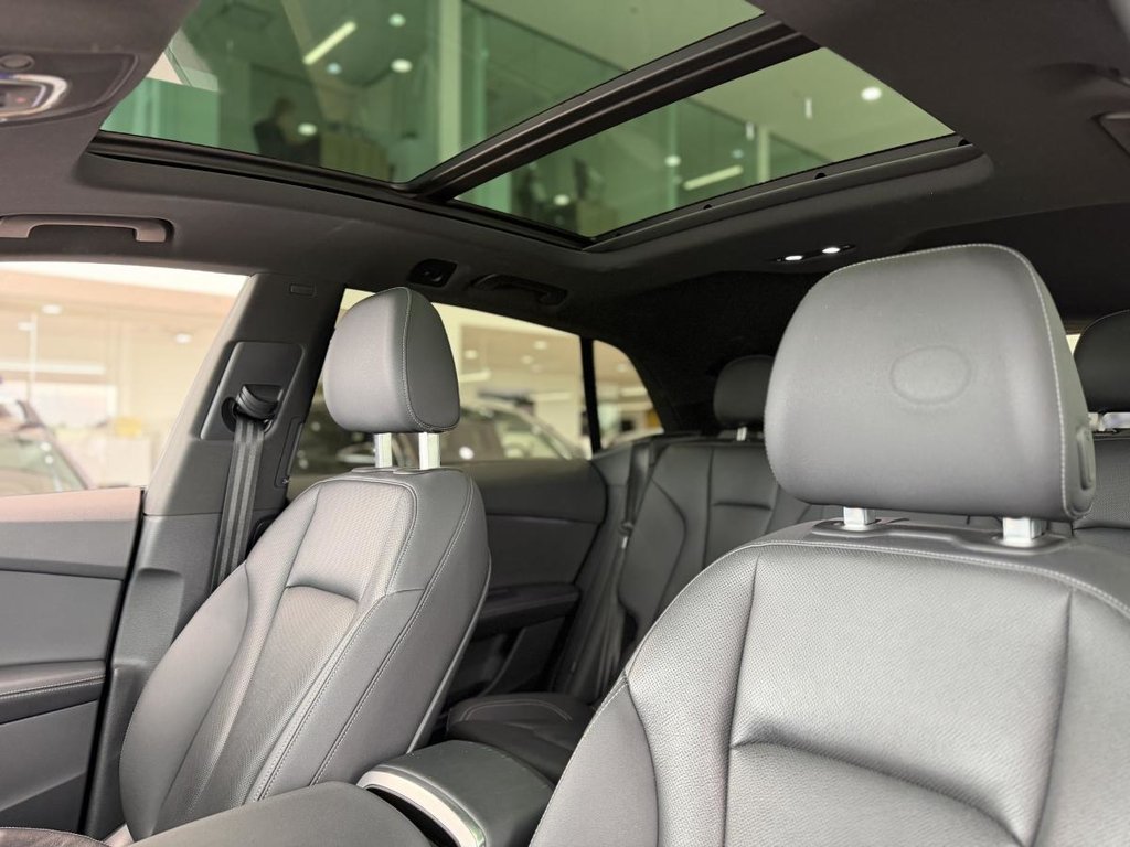 Audi Q8 Progressiv 55 S LINE | QUATTRO | TOIT PANO | CUIR | NAV | CARPLAY | CAMÉRA 360 +++ 2023 à Laval, Québec - 20 - w1024h768px
