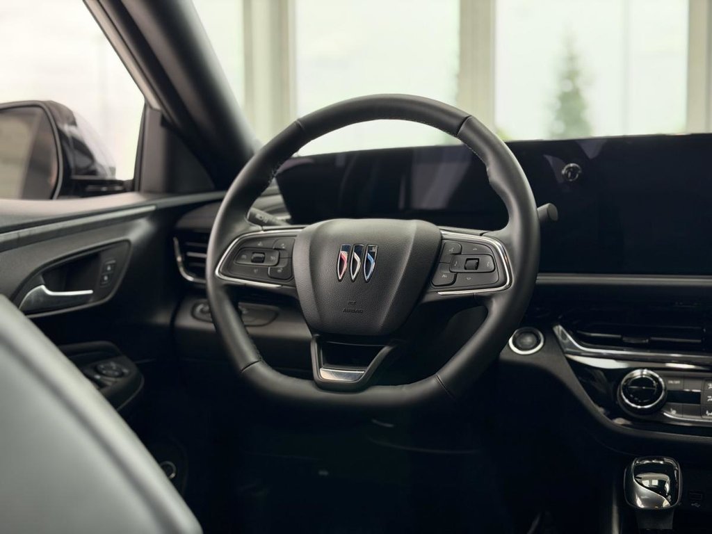 Buick Envista Sport Touring | DÉMARREUR | CUIR | CARPLAY | CAMÉRA +++ 2025 à Laval, Québec - 12 - w1024h768px