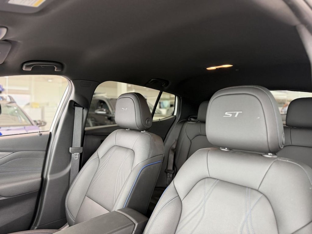 Buick Envista Sport Touring | DÉMARREUR | CUIR | CARPLAY | CAMÉRA +++ 2025 à Laval, Québec - 20 - w1024h768px