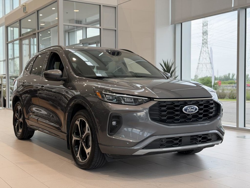 2024 Ford Escape ST-Line Elite AWD | DÉMARREUR | CUIR | NAV | CARPLAY | CAMÉRA 360 +++ in Laval, Quebec - 1 - w1024h768px