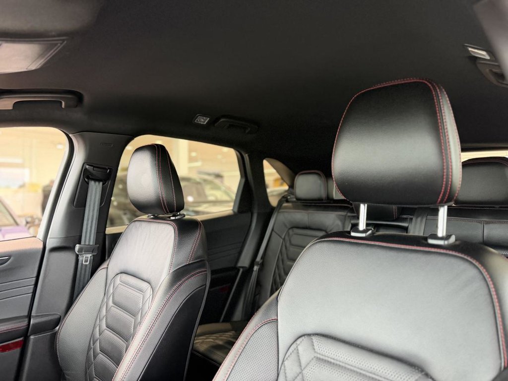 2024 Ford Escape ST-Line Elite AWD | DÉMARREUR | CUIR | NAV | CARPLAY | CAMÉRA 360 +++ in Laval, Quebec - 20 - w1024h768px