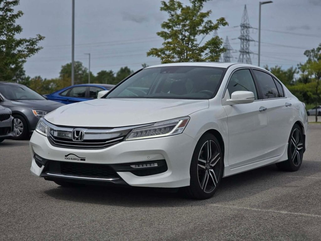 2016 Honda Accord Sedan Touring | BAS KM | CUIR | NAV | TOIT | DÉMARREUR | CAMÉRA | CARPLAY +++ in Laval, Quebec - 5 - w1024h768px