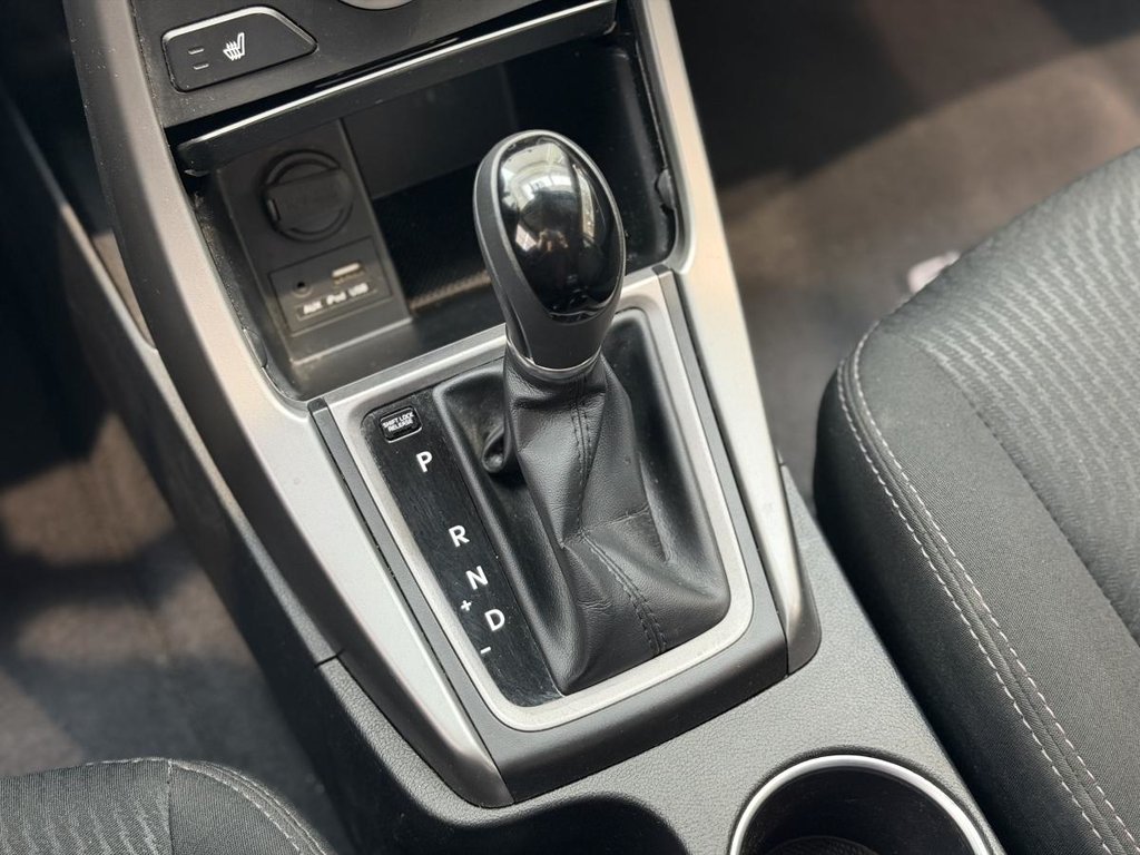 2015 Hyundai Elantra GL | BAS KM | SIÈGES CHAUFFANTS | BLUETOOTH +++ in Laval, Quebec - 16 - w1024h768px