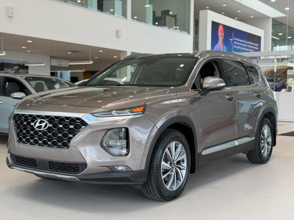 2020 Hyundai Santa Fe Preferred w/Sun&Leather Package AWD | 8 ROUES | BAS KM | CUIR | TOIT PANO | CAMÉRA | CARPLAY +++ in Laval, Quebec - 4 - w1024h768px