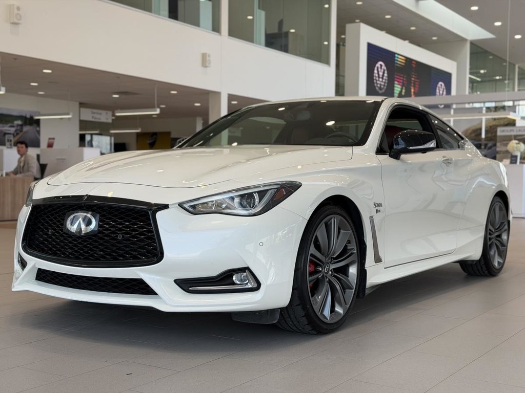 2020 Infiniti Q60 Red Sport I-LINE AWD | CUIR | NAV | TOIT | DÉMARREUR | CAMÉRA 360 | BOSE | CARPLAY +++ in Laval, Quebec - 4 - w1024h768px