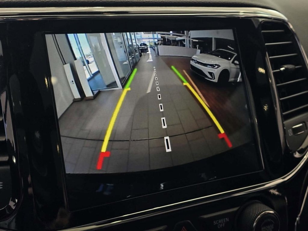 2021 Jeep Grand Cherokee Trailhawk | 4X4 | 8 PNEUS | CUIR | NAV | TOIT PANO | DÉMARREUR | CAMÉRA | CARPLAY +++ in Laval, Quebec - 22 - w1024h768px