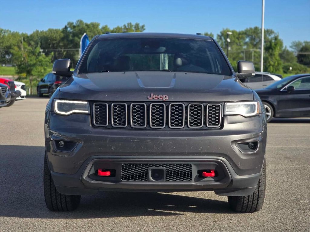 2021 Jeep Grand Cherokee Trailhawk | 4X4 | 8 PNEUS | CUIR | NAV | TOIT PANO | DÉMARREUR | CAMÉRA | CARPLAY +++ in Laval, Quebec - 4 - w1024h768px