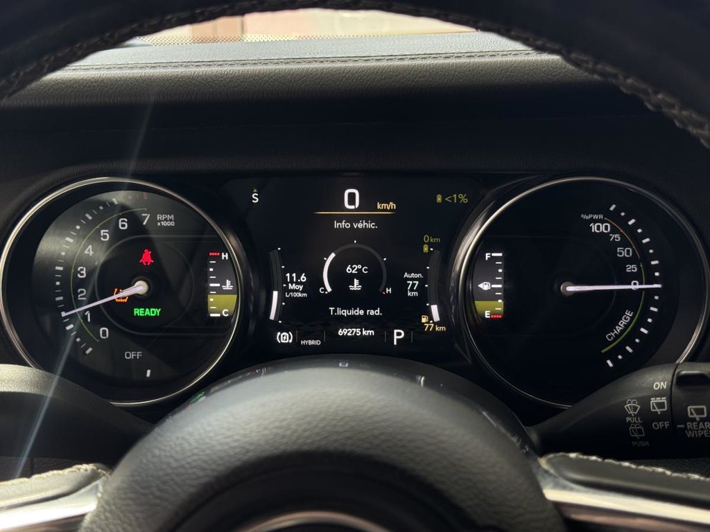 Jeep Wrangler 4xe Unlimited Sahara TOIT ÉLECTRIQUE SKY ONE-TOUCH +++ 2022 à Laval, Québec - 13 - w1024h768px
