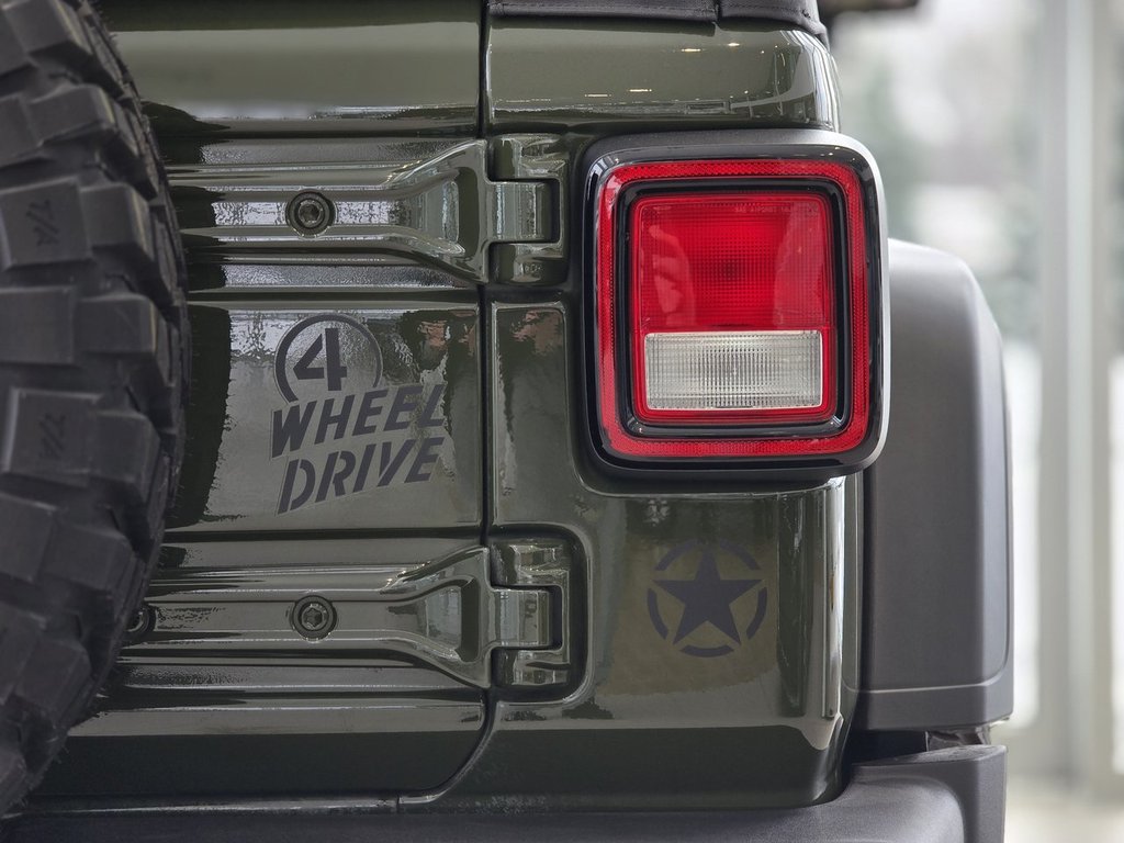 Jeep Wrangler Willy's Sport | BAS KM | 4X4 | CAMÉRA | BLUETOOTH +++ 2021 à Laval, Québec - 9 - w1024h768px