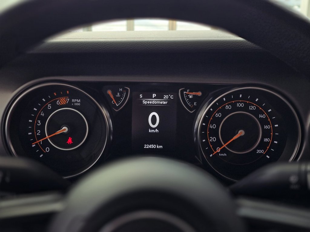 Jeep Wrangler Willy's Sport | BAS KM | 4X4 | CAMÉRA | BLUETOOTH +++ 2021 à Laval, Québec - 18 - w1024h768px