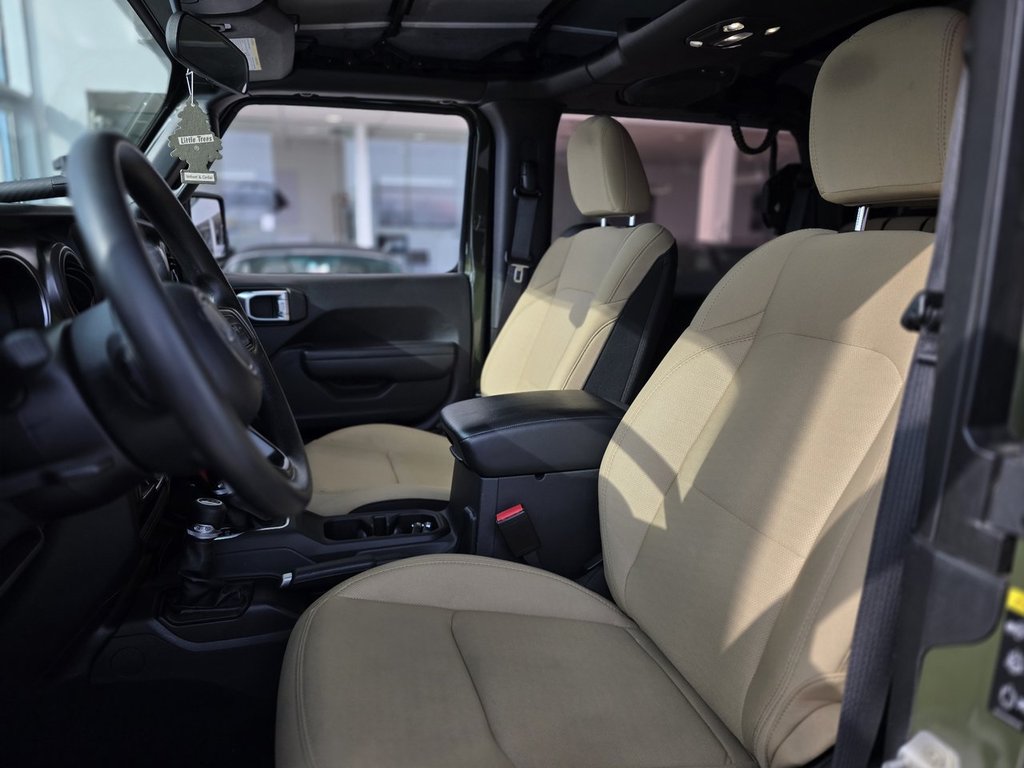 Jeep Wrangler Willy's Sport | BAS KM | 4X4 | CAMÉRA | BLUETOOTH +++ 2021 à Laval, Québec - 16 - w1024h768px