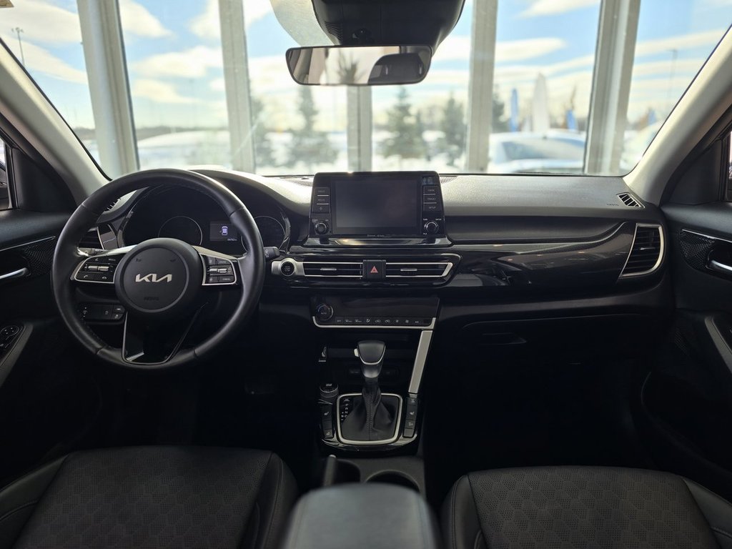 2022 Kia Seltos EX AWD | TOIT | CUIR | CARPLAY | VOLANT CHAUFFANT +++ in Laval, Quebec - 11 - w1024h768px