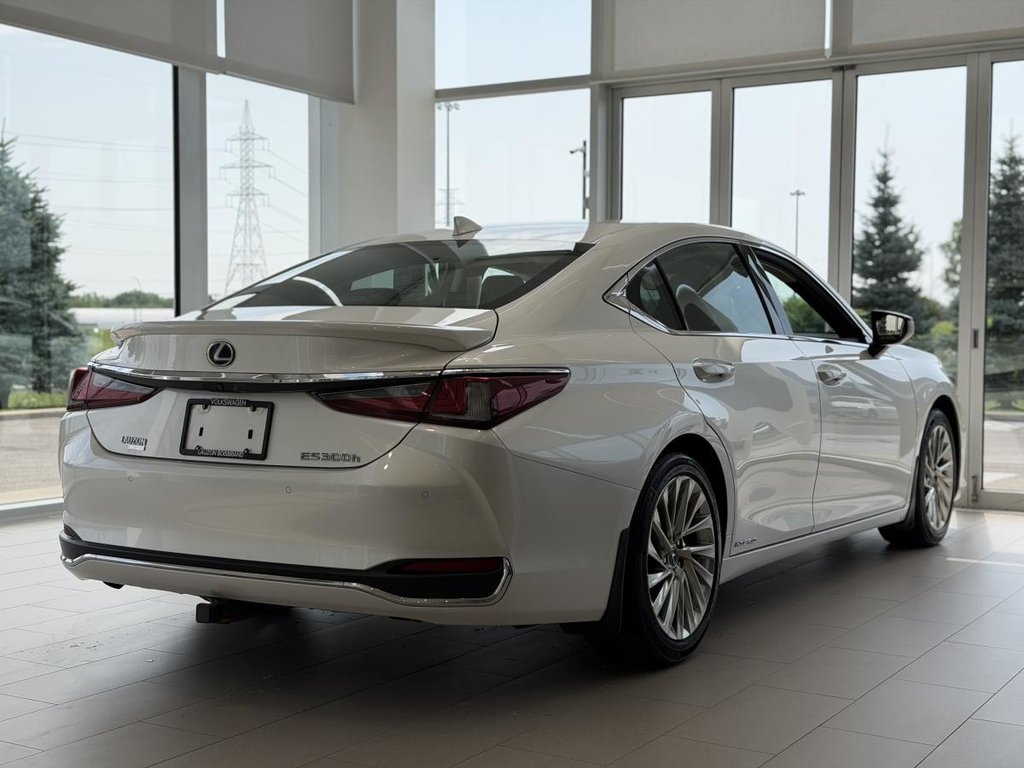 2020 Lexus ES 300h | TOIT | CUIR | NAV | CARPLAY | CAMÉRA 360 +++ in Laval, Quebec - 7 - w1024h768px