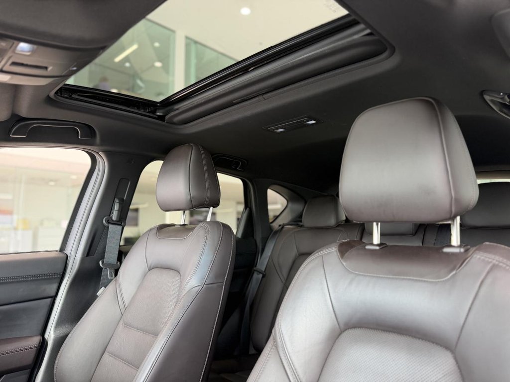 Mazda CX-5 Signature AWD | BAS KM | CUIR | NAV | TOIT | CAMÉRA 360 | BOSE | CARPLAY +++ 2023 à Laval, Québec - 20 - w1024h768px