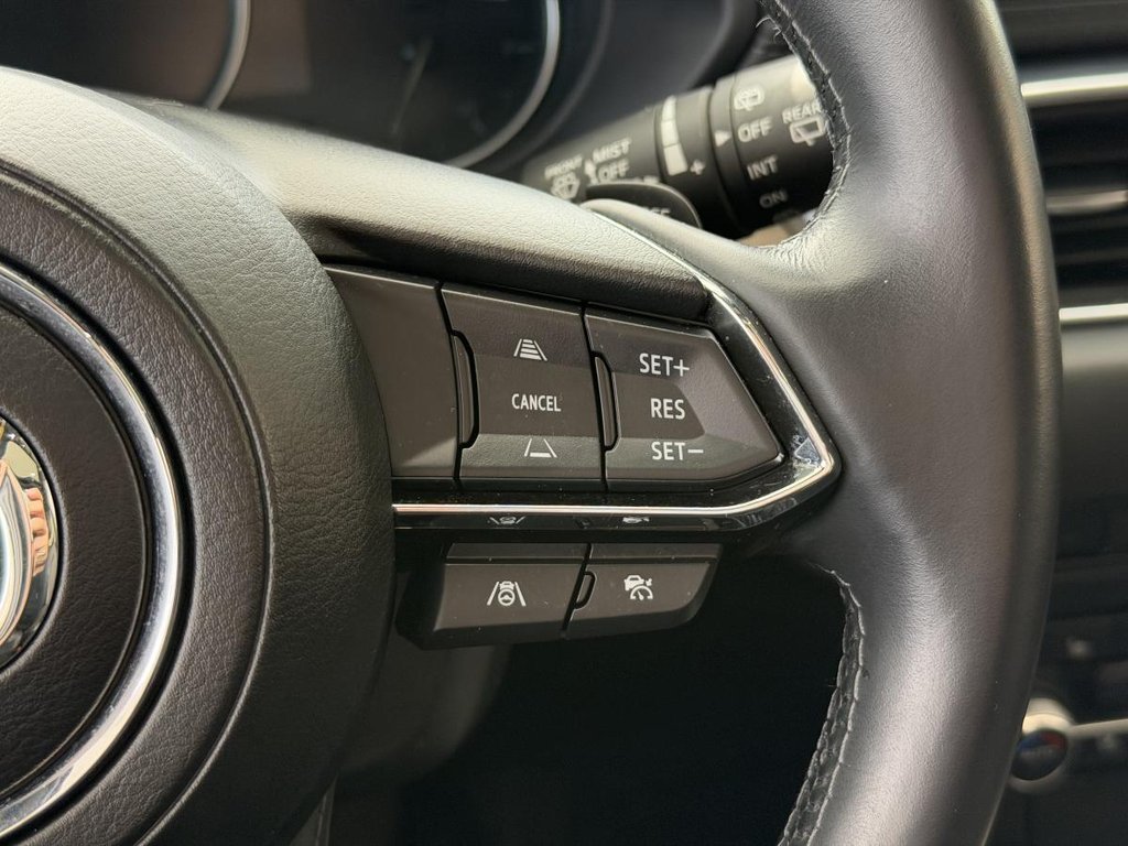 Mazda CX-5 Signature AWD | BAS KM | CUIR | NAV | TOIT | CAMÉRA 360 | BOSE | CARPLAY +++ 2023 à Laval, Québec - 15 - w1024h768px