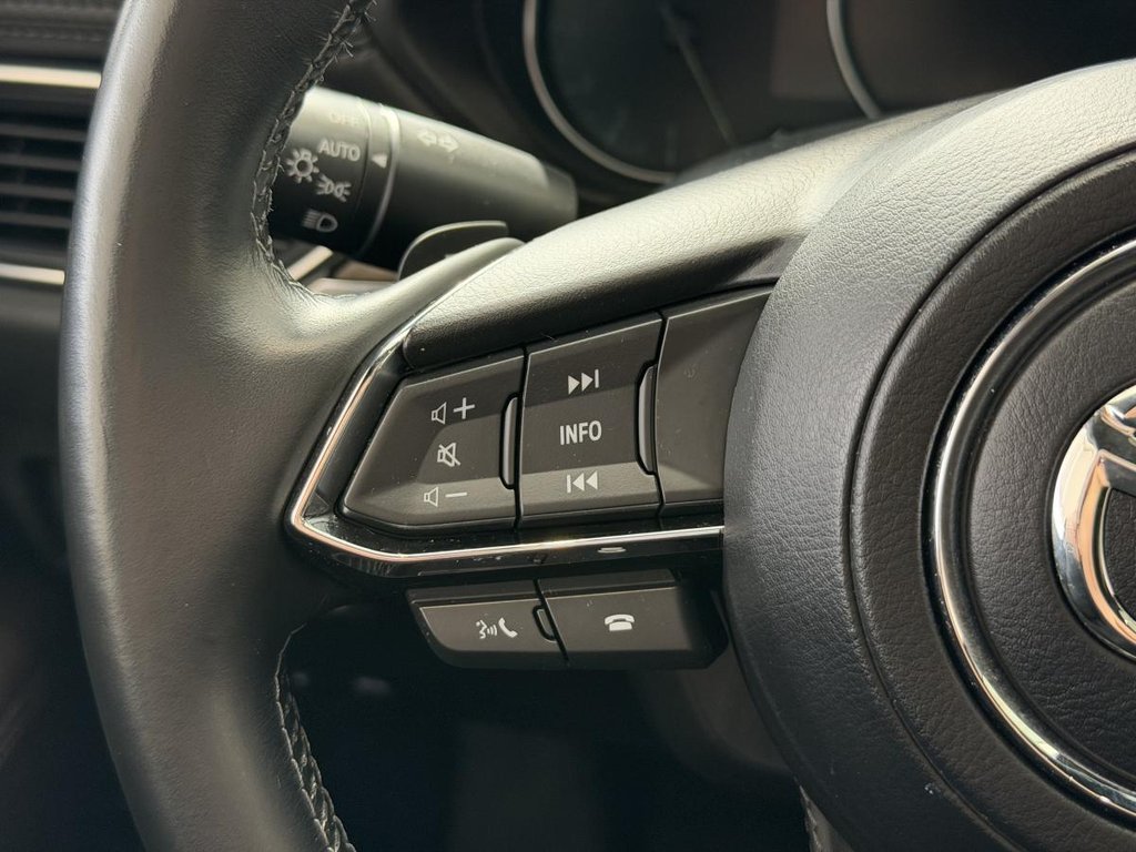 Mazda CX-5 Signature AWD | BAS KM | CUIR | NAV | TOIT | CAMÉRA 360 | BOSE | CARPLAY +++ 2023 à Laval, Québec - 14 - w1024h768px