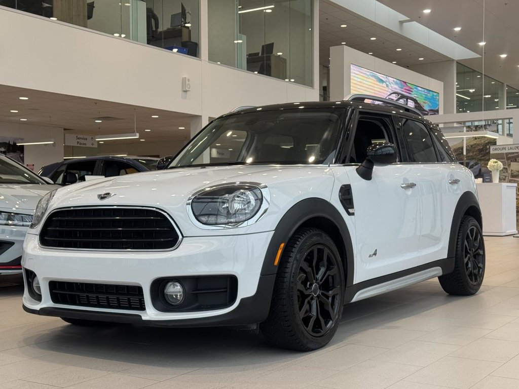 MINI Countryman ALL4 TOIT PANO | NAV | CUIR +++ 2019 à Laval, Québec - 4 - w1024h768px