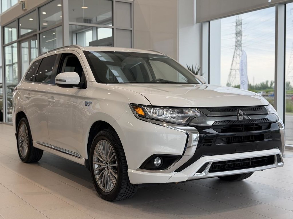 2022 Mitsubishi Outlander PHEV SE S-AWC | CUIR | CARPLAY | CAMÉRA | BLUETOOTH +++ in Laval, Quebec - 1 - w1024h768px
