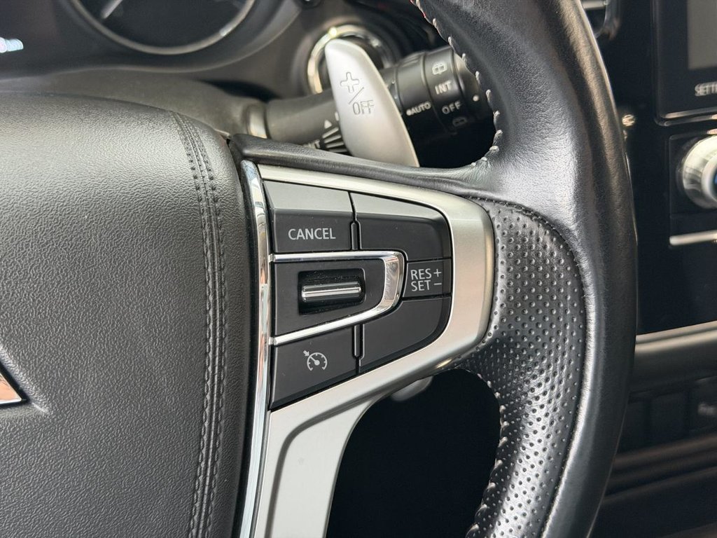 2022 Mitsubishi Outlander PHEV SE S-AWC | CUIR | CARPLAY | CAMÉRA | BLUETOOTH +++ in Laval, Quebec - 15 - w1024h768px