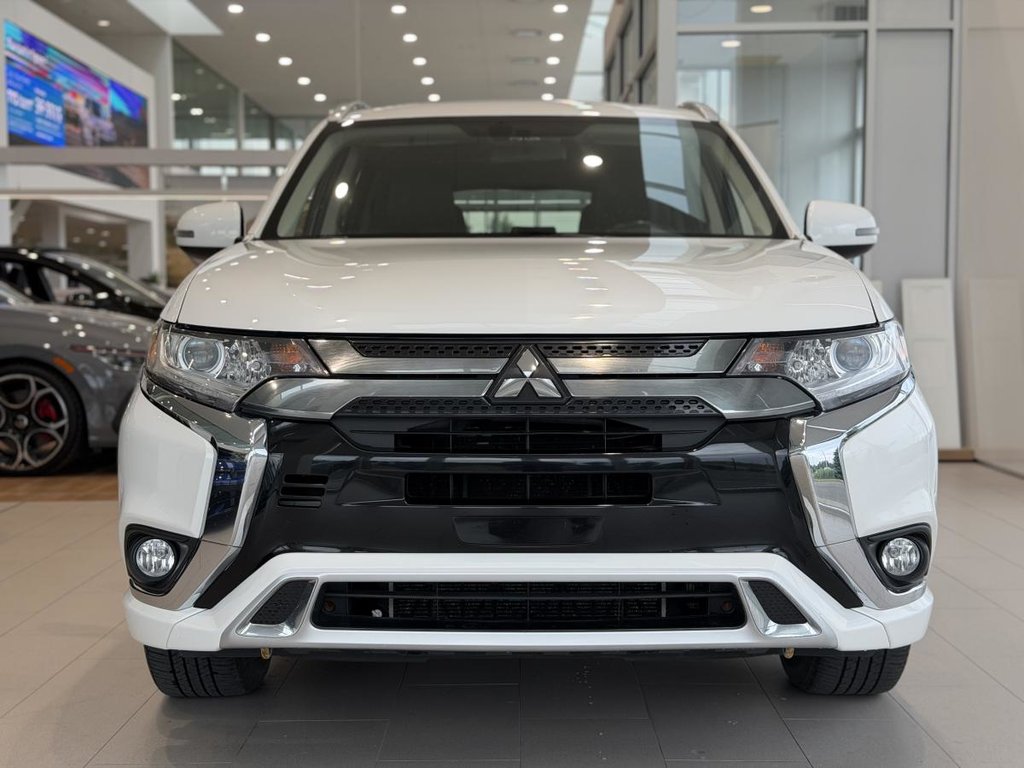2022 Mitsubishi Outlander PHEV SE S-AWC | CUIR | CARPLAY | CAMÉRA | BLUETOOTH +++ in Laval, Quebec - 3 - w1024h768px