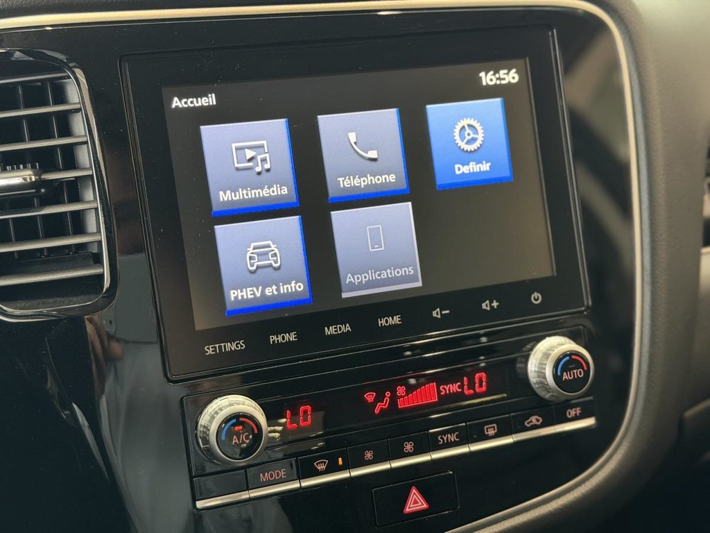 2022 Mitsubishi Outlander PHEV SE S-AWC | CUIR | CARPLAY | CAMÉRA | BLUETOOTH +++ in Laval, Quebec - 18 - w1024h768px