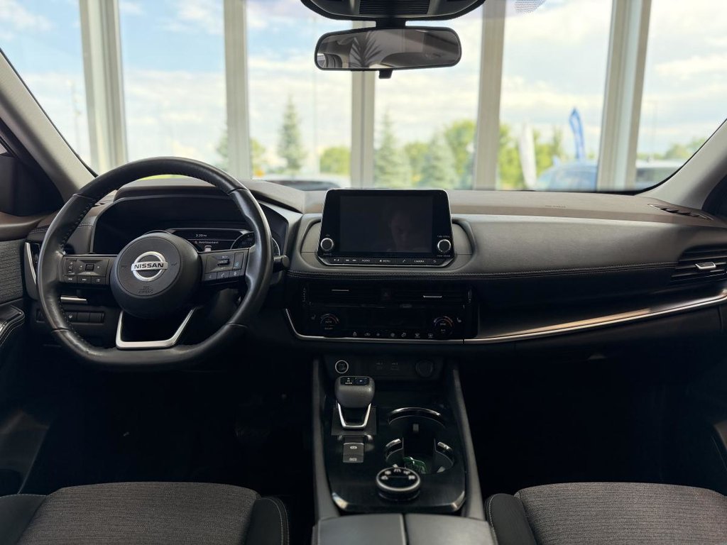 2021 Nissan Rogue SV AWD | 8 ROUES | TOIT PANO | DÉMARREUR | CAMÉRA 360 | CARPLAY +++ in Laval, Quebec - 10 - w1024h768px