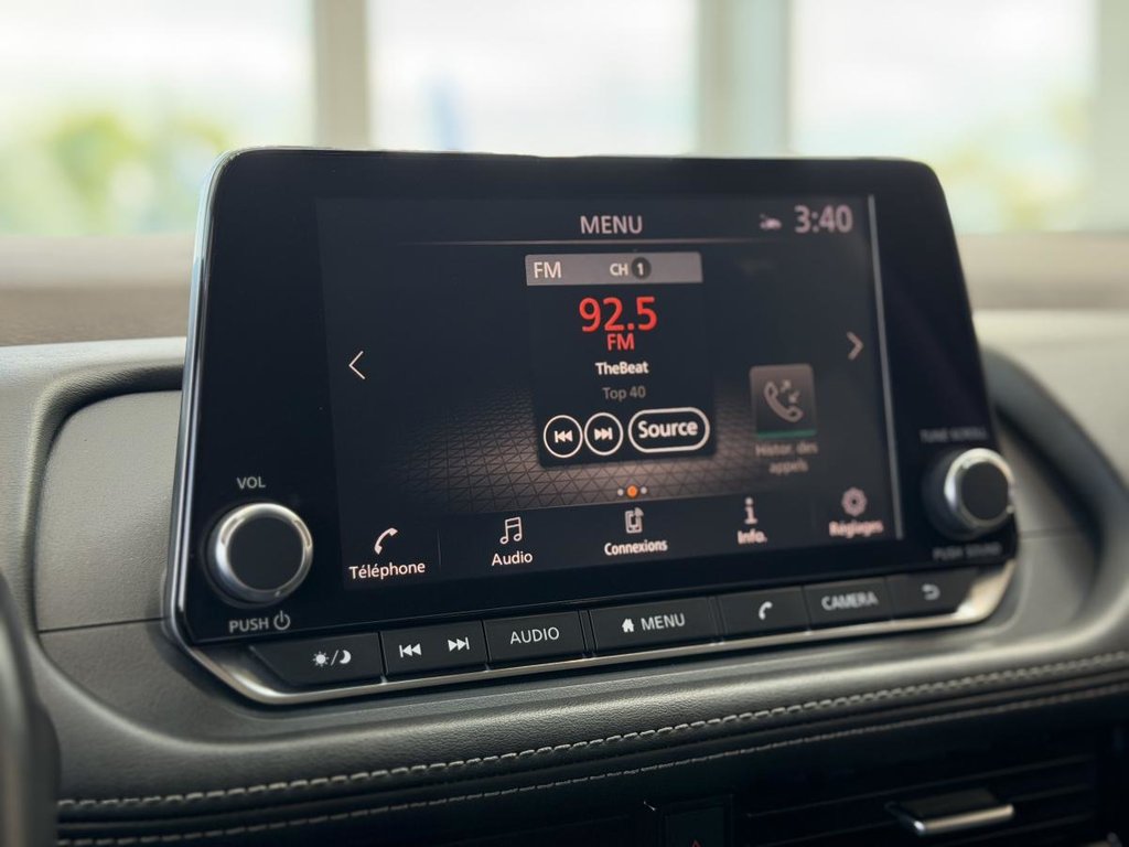2021 Nissan Rogue SV AWD | 8 ROUES | TOIT PANO | DÉMARREUR | CAMÉRA 360 | CARPLAY +++ in Laval, Quebec - 17 - w1024h768px