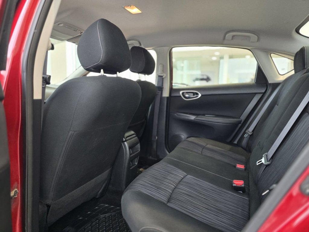 Nissan Sentra SV | BAS KM | CAMÉRA | SIÈGES CHAUFFANTS +++ 2019 à Laval, Québec - 9 - w1024h768px