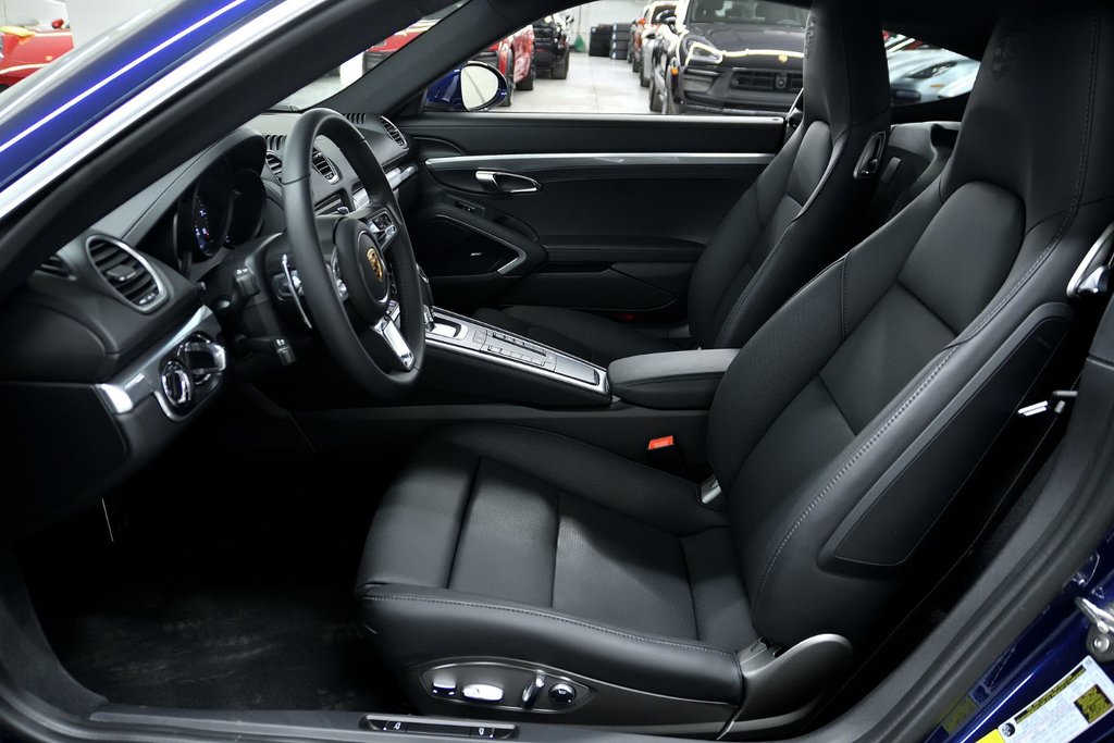 2025 Porsche 718 Cayman S / Premium Package / Sport Chrono / BOSE in Laval, Quebec - 11 - w1024h768px