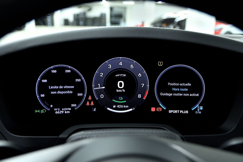 Porsche 911 Carrera 4 GTS Cabriolet / Premium Package / BOSE 2025 à Laval, Québec - 35 - w1024h768px