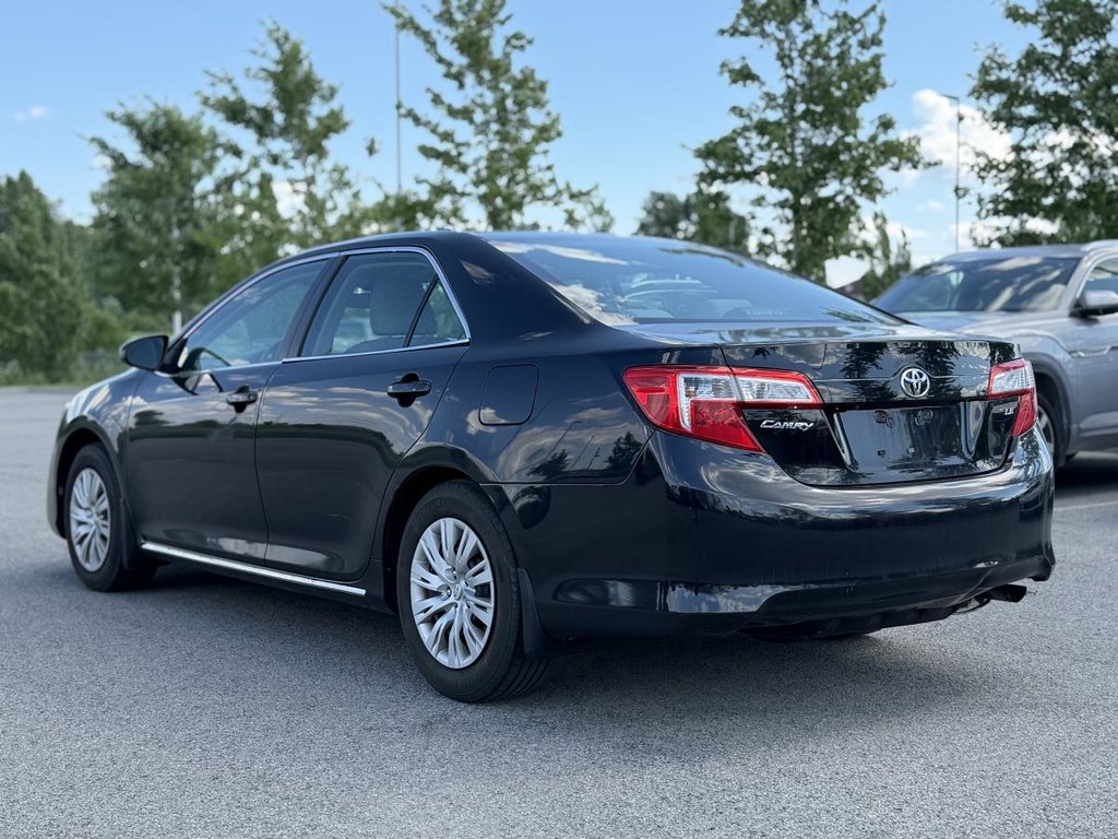 Toyota Camry LE | 8 PNEUS | CAMÉRA | BLUETOOTH +++ 2014 à Laval, Québec - 5 - w1024h768px