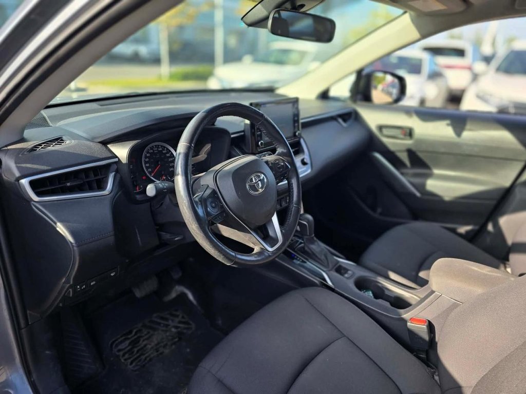 Toyota Corolla Cross LE AWD | TOIT | CARPLAY | CAMÉRA | BLUETOOTH +++ 2022 à Laval, Québec - 9 - w1024h768px