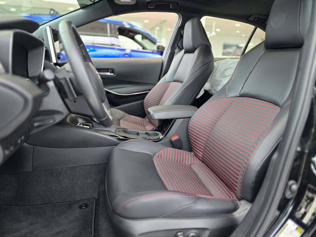 2024 Toyota Corolla XSE | 8 ROUES | BAS KM | CUIR | NAV | TOIT | CAMÉRA | JBL | CARPLAY +++ in Laval, Quebec - 19 - w1024h768px