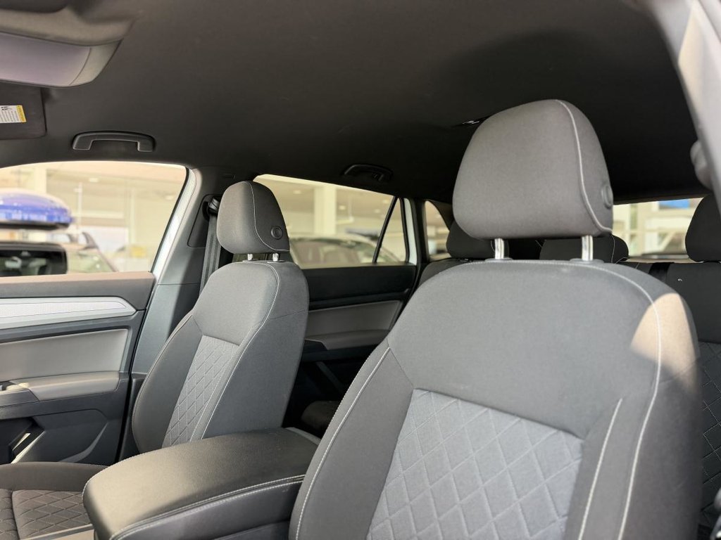 Volkswagen Atlas Cross Sport Trendline 4MOTION | CARPLAY | CAMÉRA | SIÈGES CHAUFFANTS +++ 2022 à Laval, Québec - 19 - w1024h768px