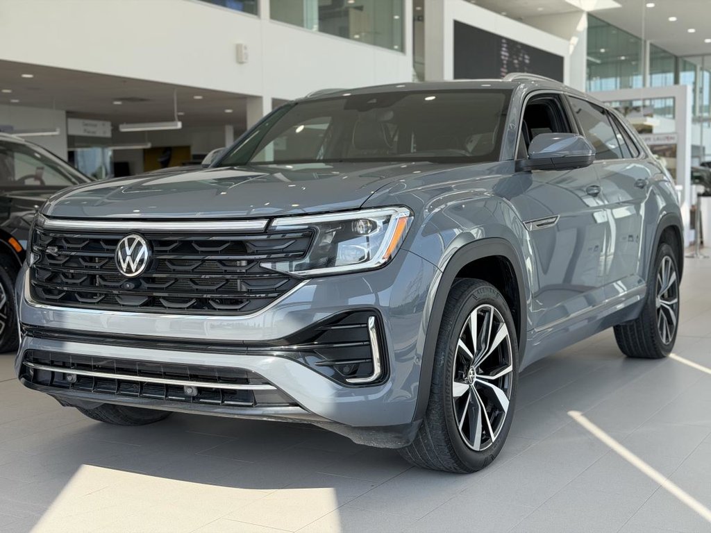 Volkswagen Atlas Cross Sport Execline R-Line | 4MOTION | TOIT PANO | DÉMARREUR | CUIR | NAV | CARPLAY | CAMÉRA +++ 2024 à Laval, Québec - 4 - w1024h768px