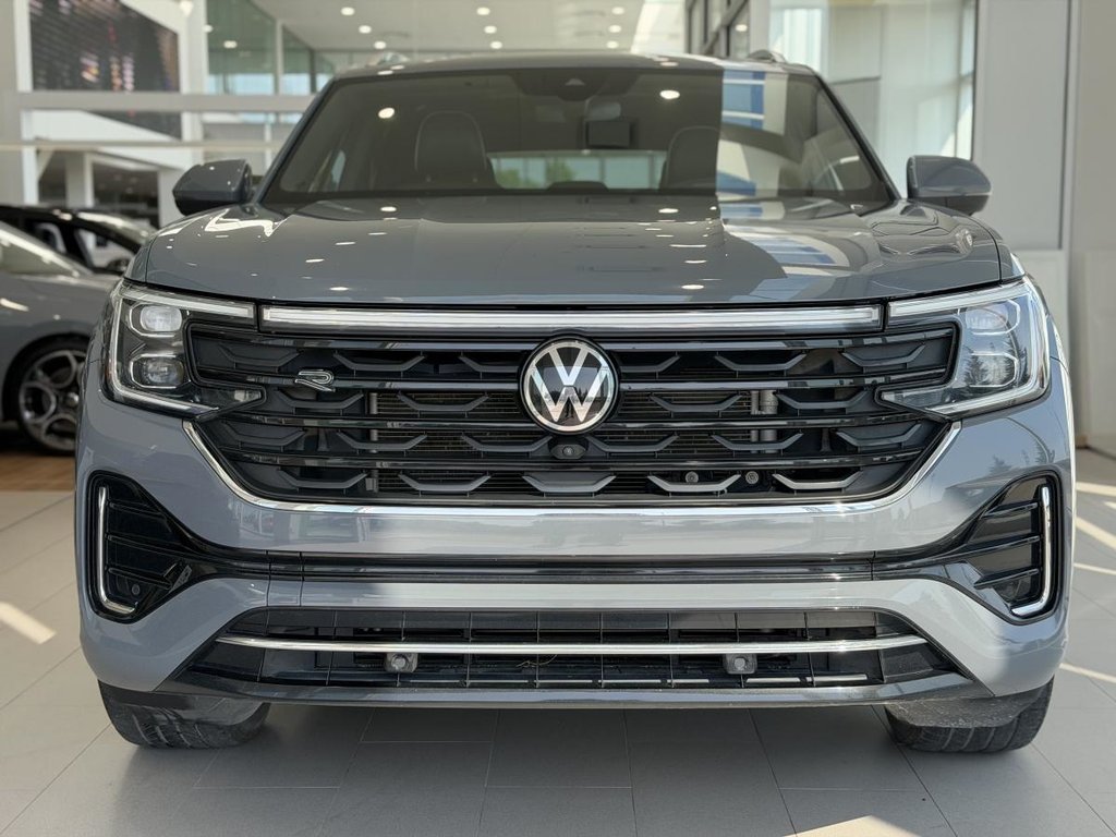 Volkswagen Atlas Cross Sport Execline R-Line | 4MOTION | TOIT PANO | DÉMARREUR | CUIR | NAV | CARPLAY | CAMÉRA +++ 2024 à Laval, Québec - 3 - w1024h768px