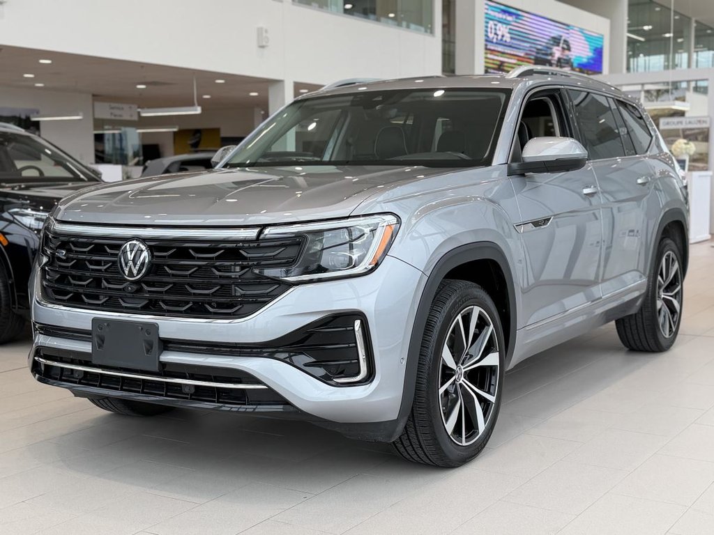 Volkswagen Atlas Execline R-Line | 4MOTION | TOIT PANO | DÉMARREUR | CUIR | NAV | CARPLAY | CAMÉRA +++ 2024 à Laval, Québec - 4 - w1024h768px