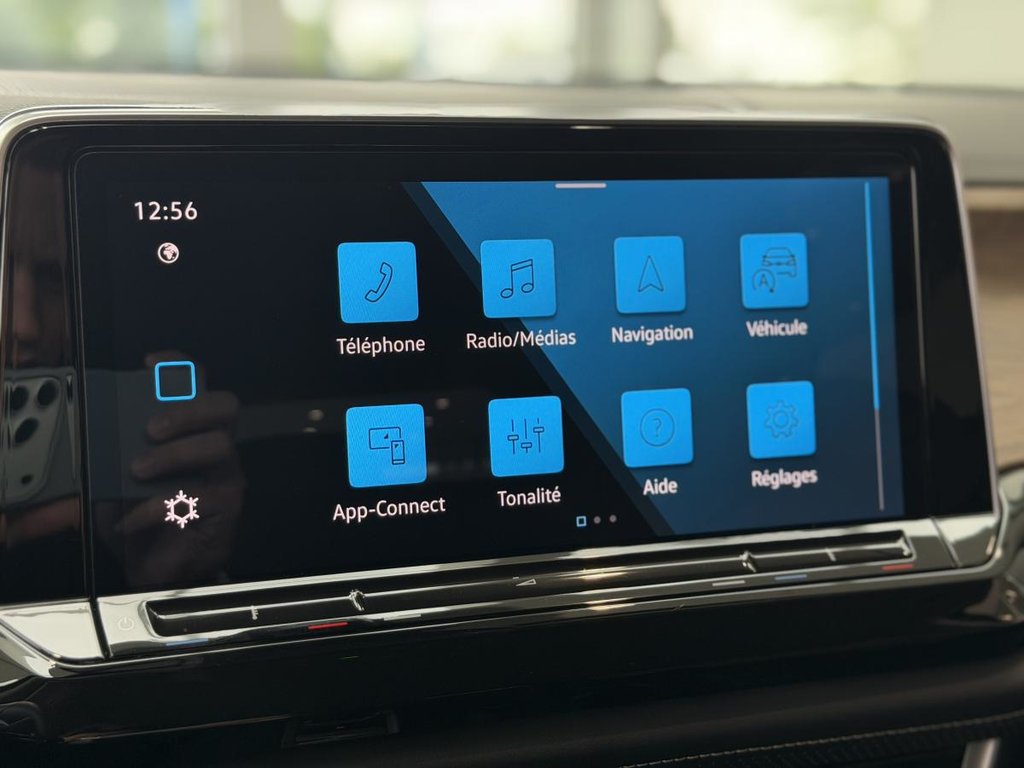 2025 Volkswagen Atlas Comfortline 4MOTION | CUIR | DEMARREUR | CARPLAY | CAMÉRA +++ in Laval, Quebec - 18 - w1024h768px