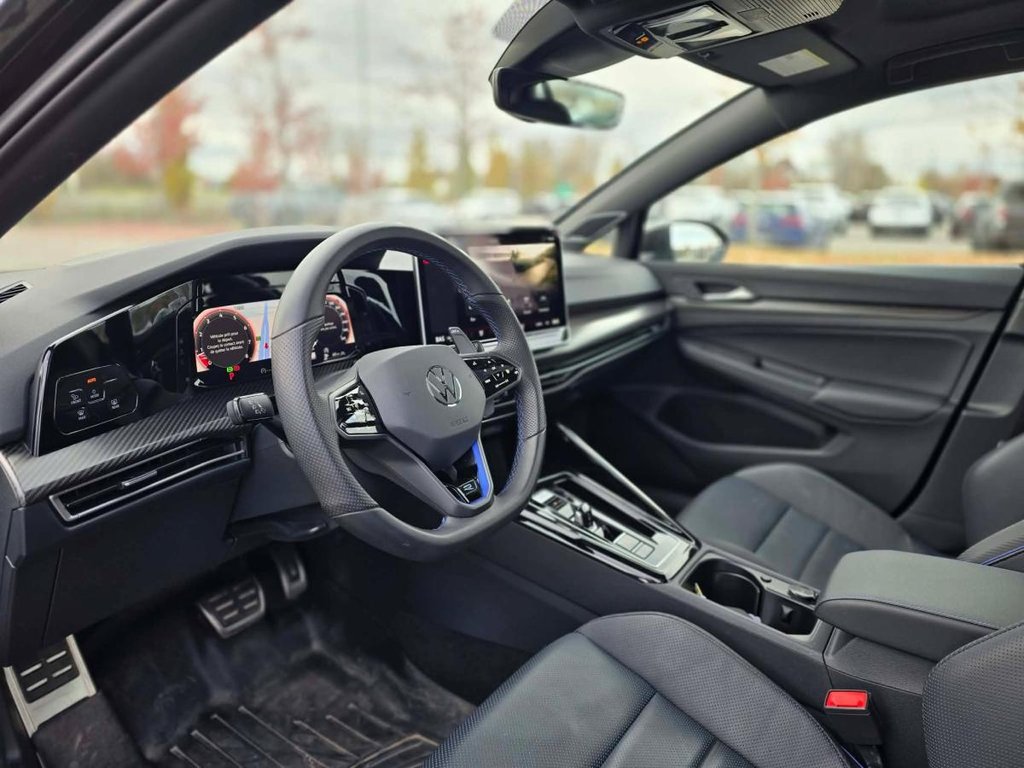 Volkswagen Golf R Black Edition DSG | 4MOTION | BAS KM | TOIT | CUIR | NAV | CARPLAY | CAMÉRA +++ 2025 à Laval, Québec - 9 - w1024h768px